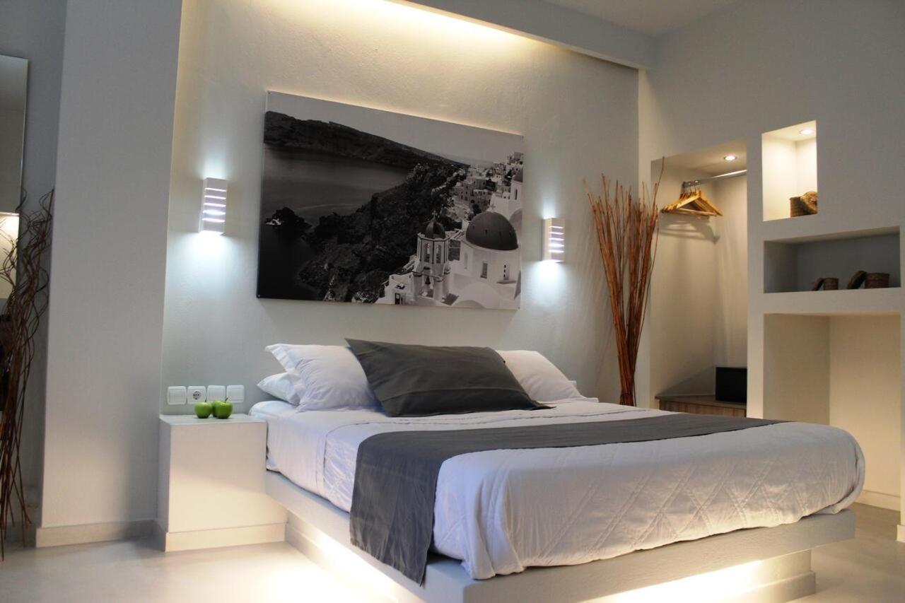 Perissa Beachfront Rooms Bagian luar foto