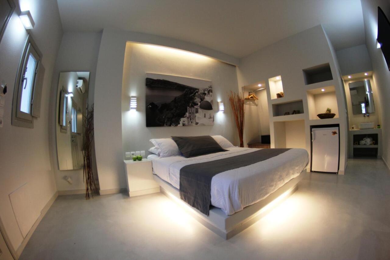 Perissa Beachfront Rooms Bagian luar foto