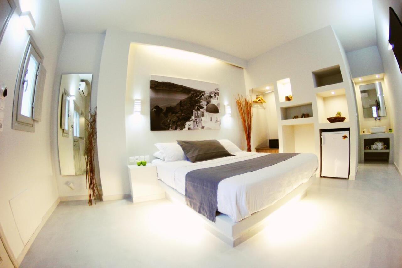 Perissa Beachfront Rooms Bagian luar foto